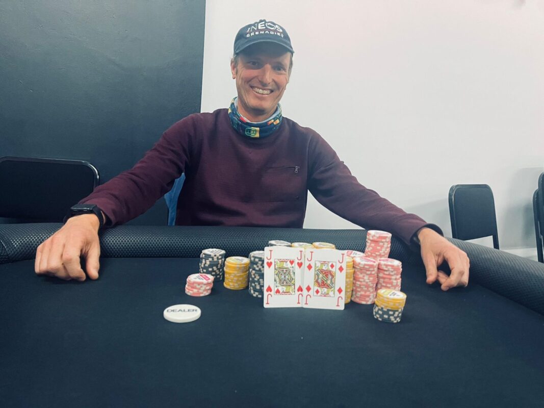 Stephen Courtney wins the R600 Turbo